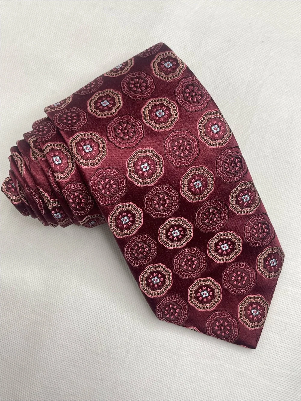 John W Nordstrom Designer Silk Necktie Burgundy Embroidered Medallions Tie USA